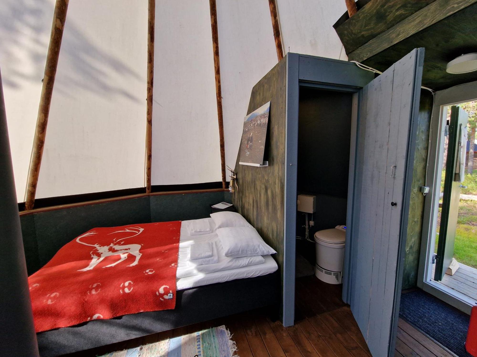 Reindeer Lodge Jukkasjärvi المظهر الخارجي الصورة