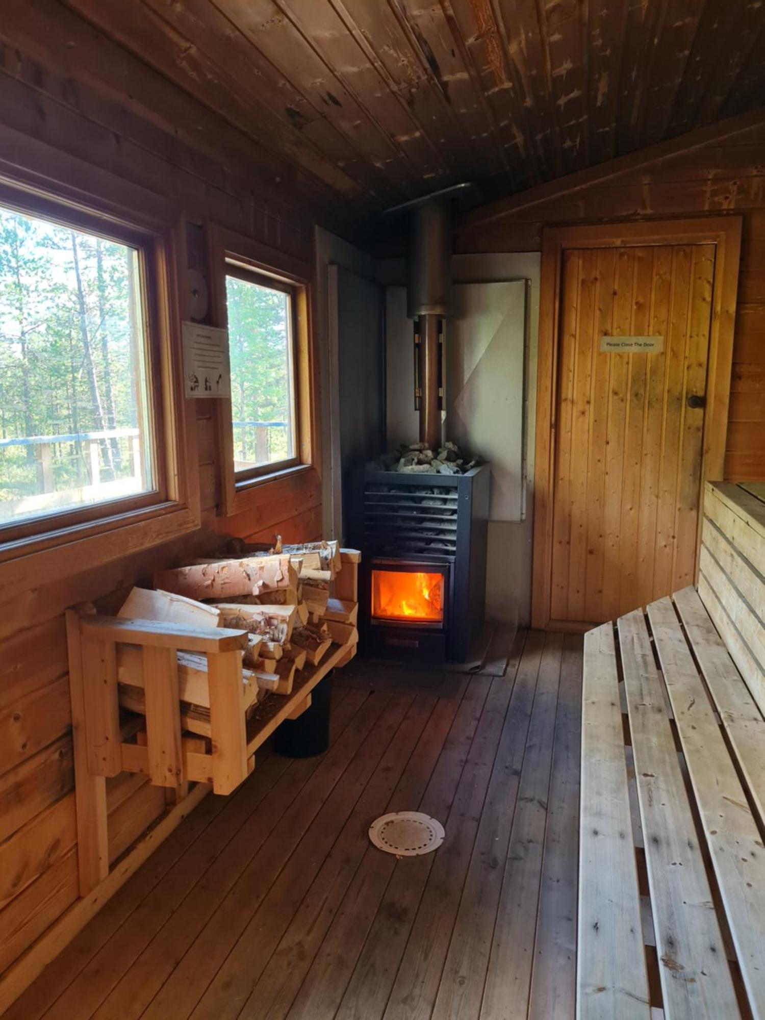 Jukkasjärvi Reindeer Lodge المظهر الخارجي الصورة